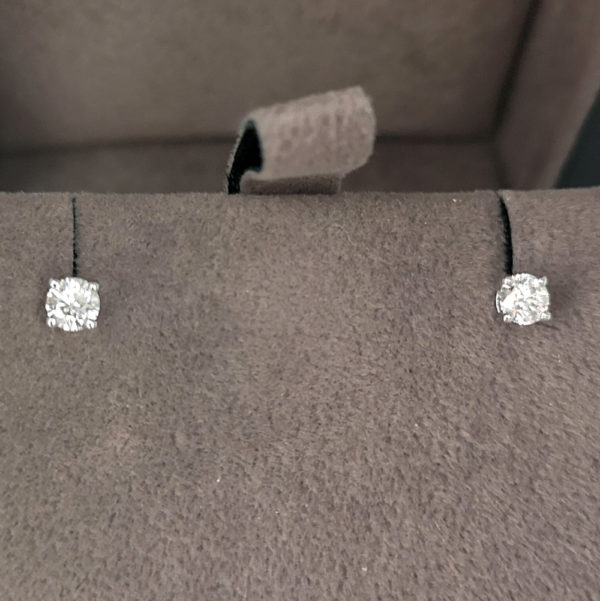 0.33 Carat Round Brilliant Cut Diamond Stud Earrings