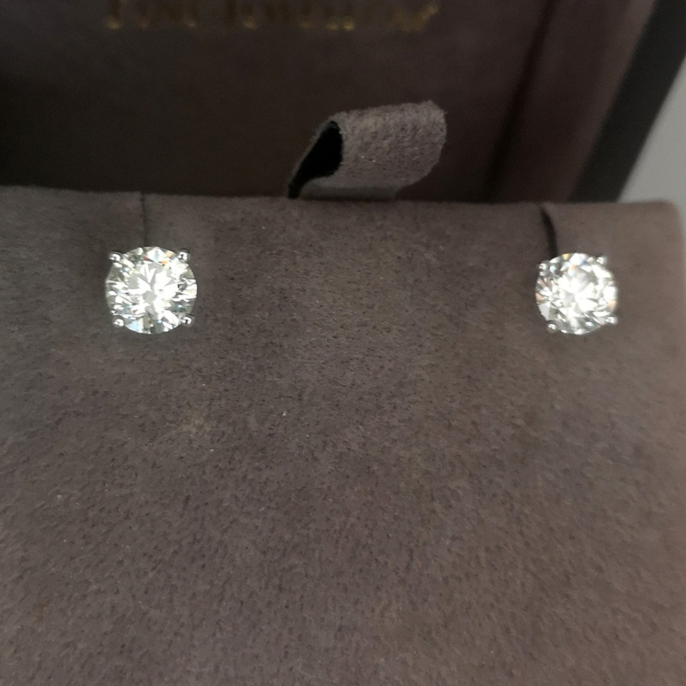 1.65 Carat Round Brilliant Cut Diamond Stud Earrings