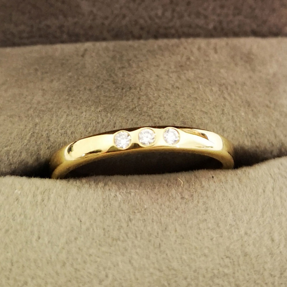 Wedding Rings for Men & Women - Lanes Fine Jewellery
