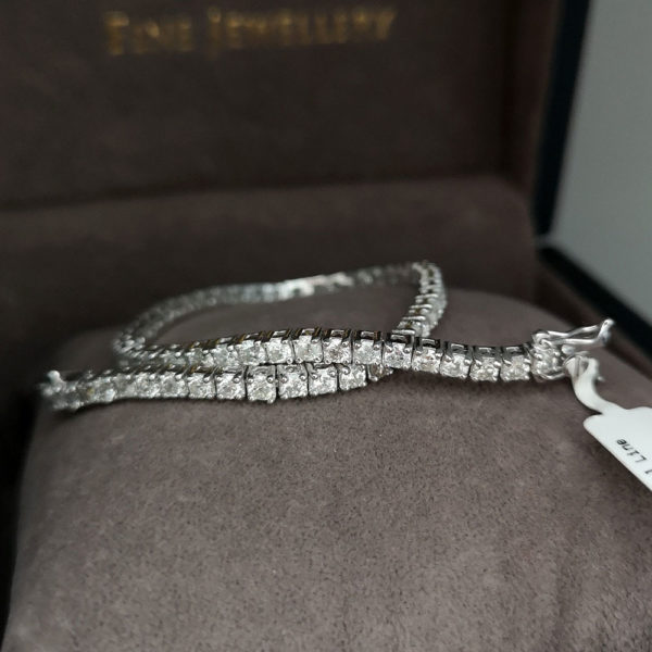 4.00 Carat Diamond Line White Gold Bracelet