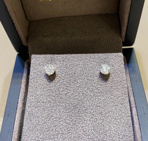 0.60 Carat Diamond Stud Earrings